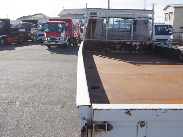 三菱ふそうファイター平ボディ中型（4t）[写真20]