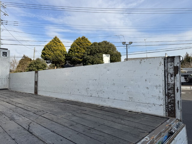 日野レンジャークレーン4段中型（4t）[写真12]