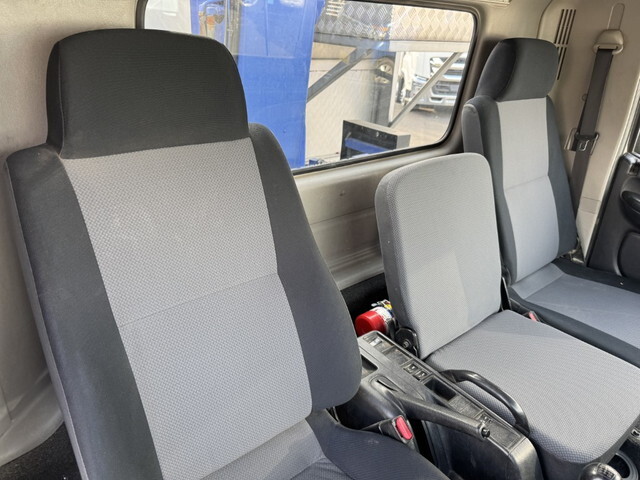 日野レンジャークレーン4段中型（4t）[写真27]