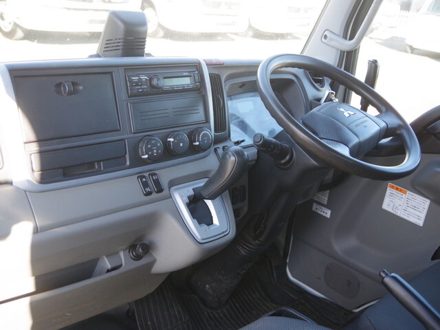 三菱ふそうキャンター深ダンプ（土砂禁ダンプ）小型（2t・3t）[写真26]