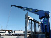 いすゞエルフクレーン4段小型（2t・3t）[写真11]