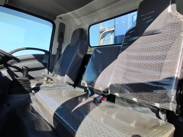 いすゞエルフクレーン4段小型（2t・3t）[写真26]