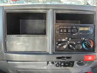 いすゞエルフクレーン4段小型（2t・3t）[写真28]