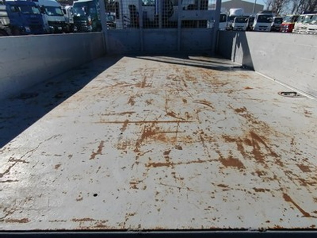 いすゞエルフクレーン4段小型（2t・3t）[写真08]