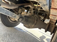 三菱ふそうキャンター平ボディ小型（2t・3t）[写真15]