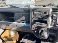 三菱ふそうキャンター平ボディ小型（2t・3t）[写真37]