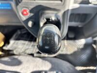 三菱ふそうキャンター平ボディ小型（2t・3t）[写真38]