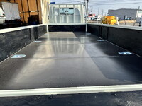 三菱ふそうキャンター平ボディ小型（2t・3t）[写真10]