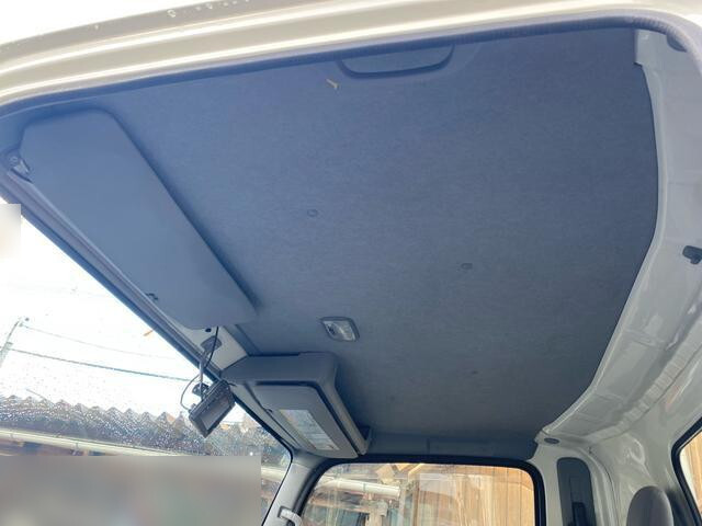 いすゞエルフ平ボディ小型（2t・3t）[写真27]