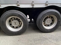 三菱ふそうスーパーグレートアルミウイング大型（10t）[写真21]