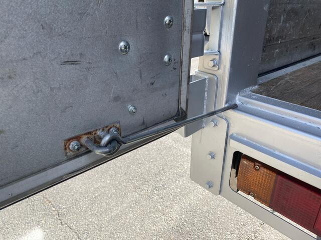 日野デュトロアルミウイング小型（2t・3t）[写真14]