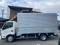 日野デュトロアルミウイング小型（2t・3t）[写真09]