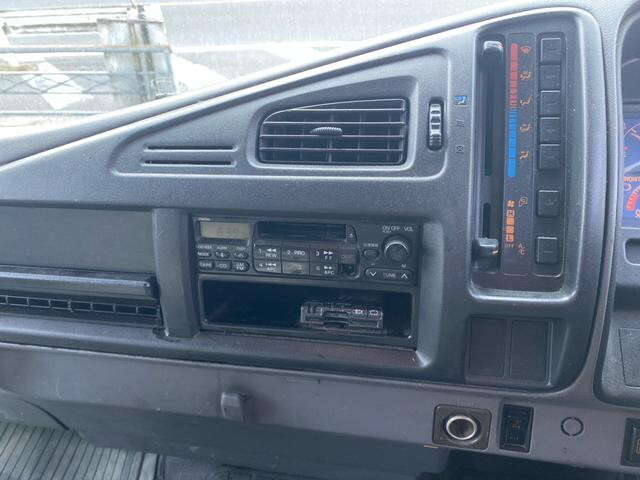 日野レンジャーコンテナ専用車中型（4t）[写真29]