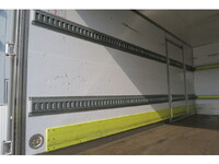 いすゞエルフアルミバン小型（2t・3t）[写真13]