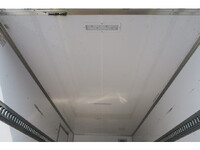 いすゞエルフアルミバン小型（2t・3t）[写真14]