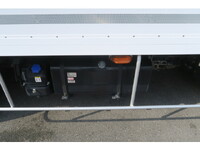 いすゞエルフアルミバン小型（2t・3t）[写真17]