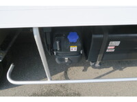 いすゞエルフアルミバン小型（2t・3t）[写真18]