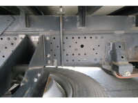 いすゞエルフアルミバン小型（2t・3t）[写真24]