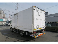 いすゞエルフアルミバン小型（2t・3t）[写真02]