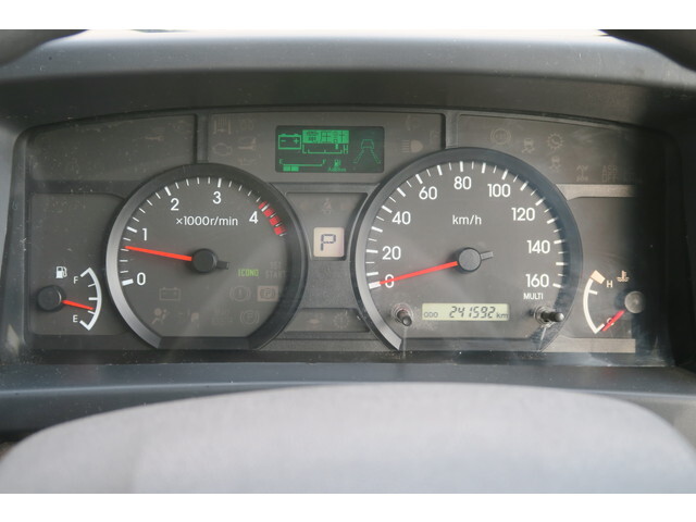 いすゞエルフアルミバン小型（2t・3t）[写真39]