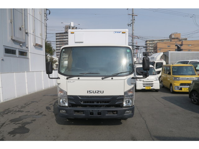 いすゞエルフアルミバン小型（2t・3t）[写真05]