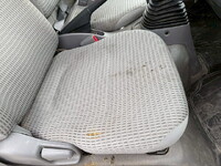 日野デュトロ平ボディ小型（2t・3t）[写真18]