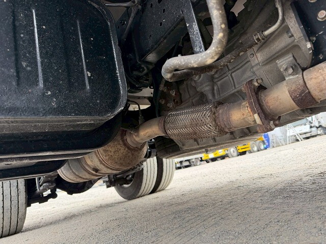 日野デュトロ平ボディ小型（2t・3t）[写真18]