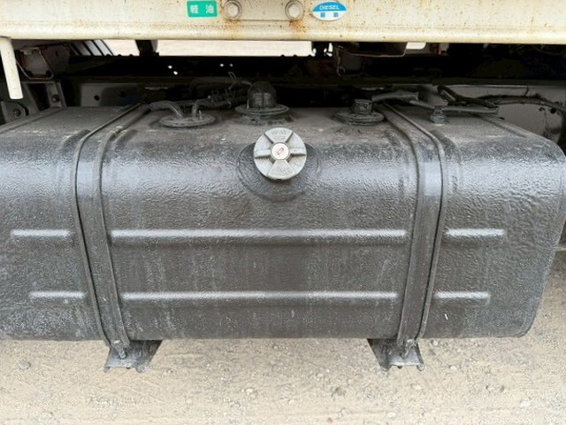 日野デュトロ平ボディ小型（2t・3t）[写真22]