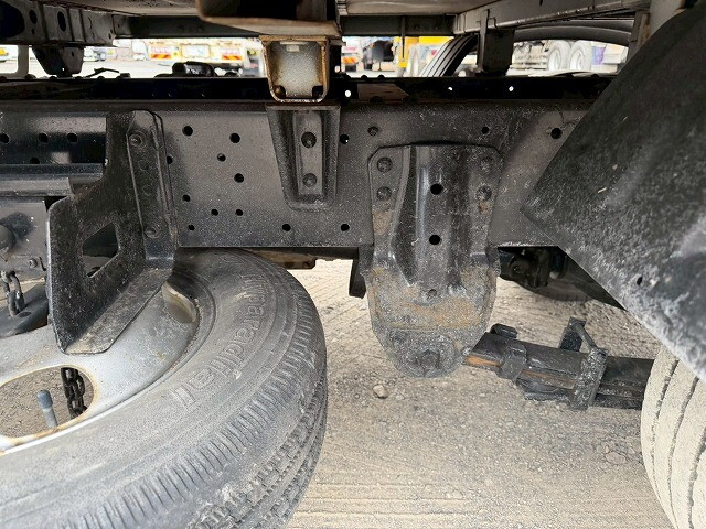 日野デュトロ平ボディ小型（2t・3t）[写真25]