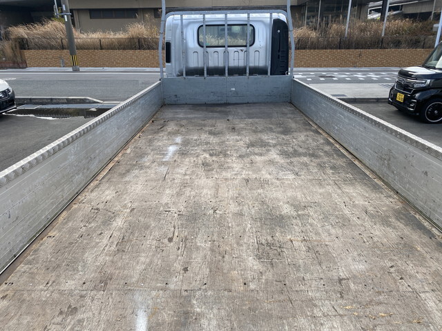 いすゞエルフ平ボディ小型（2t・3t）[写真07]