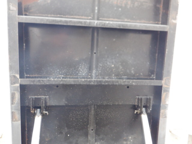 トヨタライトエース深ダンプ（土砂禁ダンプ）小型（2t・3t）[写真28]