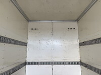 いすゞエルフアルミバン小型（2t・3t）[写真14]