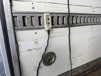 いすゞエルフアルミバン小型（2t・3t）[写真15]