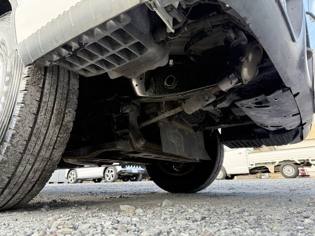 いすゞエルフアルミバン小型（2t・3t）[写真26]