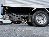 いすゞエルフアルミバン小型（2t・3t）[写真29]