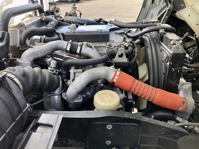 いすゞフォワード冷凍車（冷蔵車）中型（4t）[写真27]