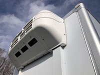 いすゞフォワード冷凍車（冷蔵車）中型（4t）[写真08]