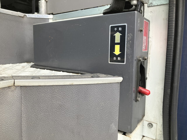 いすゞジャーニーバス[写真11]