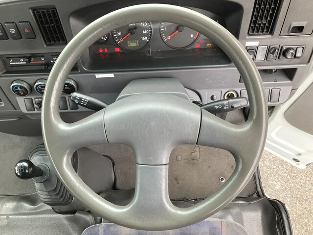 いすゞジャーニーバス[写真23]