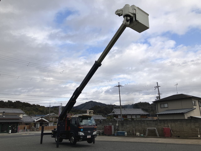 日野デュトロ高所作業車小型（2t・3t）[写真03]