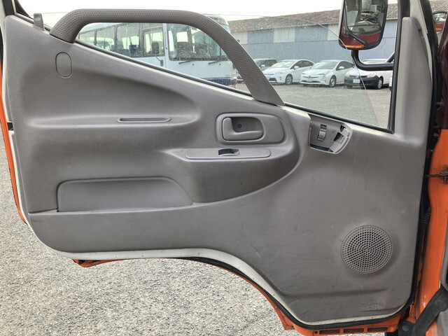 日野デュトロ高所作業車小型（2t・3t）[写真30]