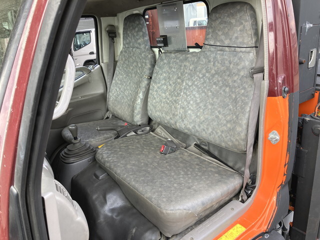 日野デュトロ高所作業車小型（2t・3t）[写真33]