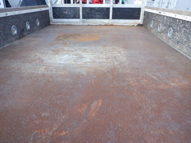 日野デュトロクレーン4段小型（2t・3t）[写真10]