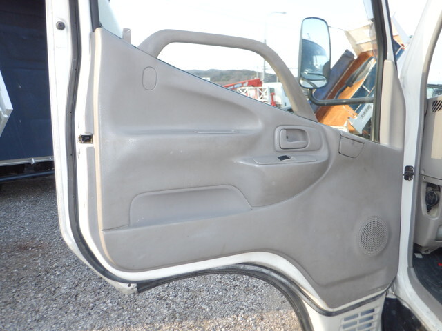 日野デュトロクレーン4段小型（2t・3t）[写真29]