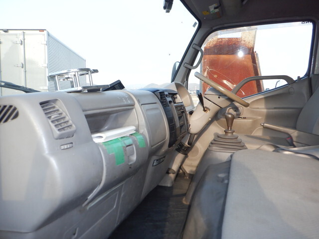 日野デュトロクレーン4段小型（2t・3t）[写真31]