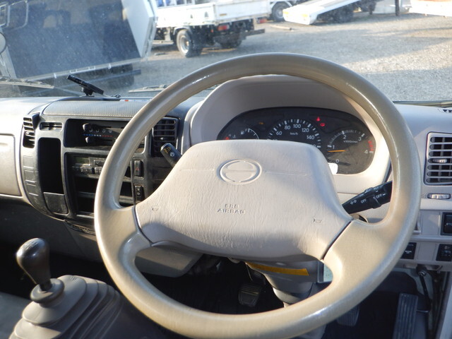 日野デュトロクレーン4段小型（2t・3t）[写真35]