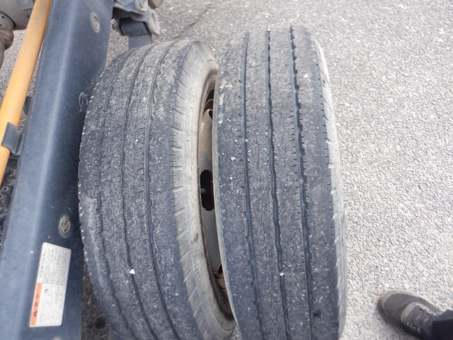 三菱ふそうキャンターダンプ小型（2t・3t）[写真19]