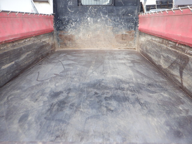 三菱ふそうキャンターダンプ小型（2t・3t）[写真09]