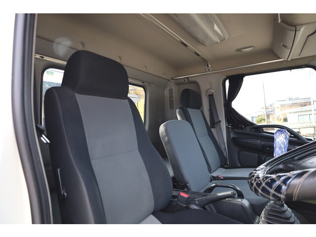 日野レンジャーコンテナ専用車中型（4t）[写真26]