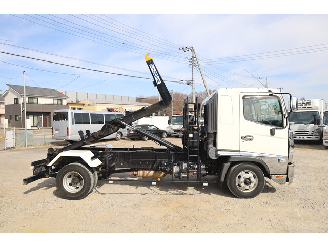 日野レンジャーコンテナ専用車中型（4t）[写真05]